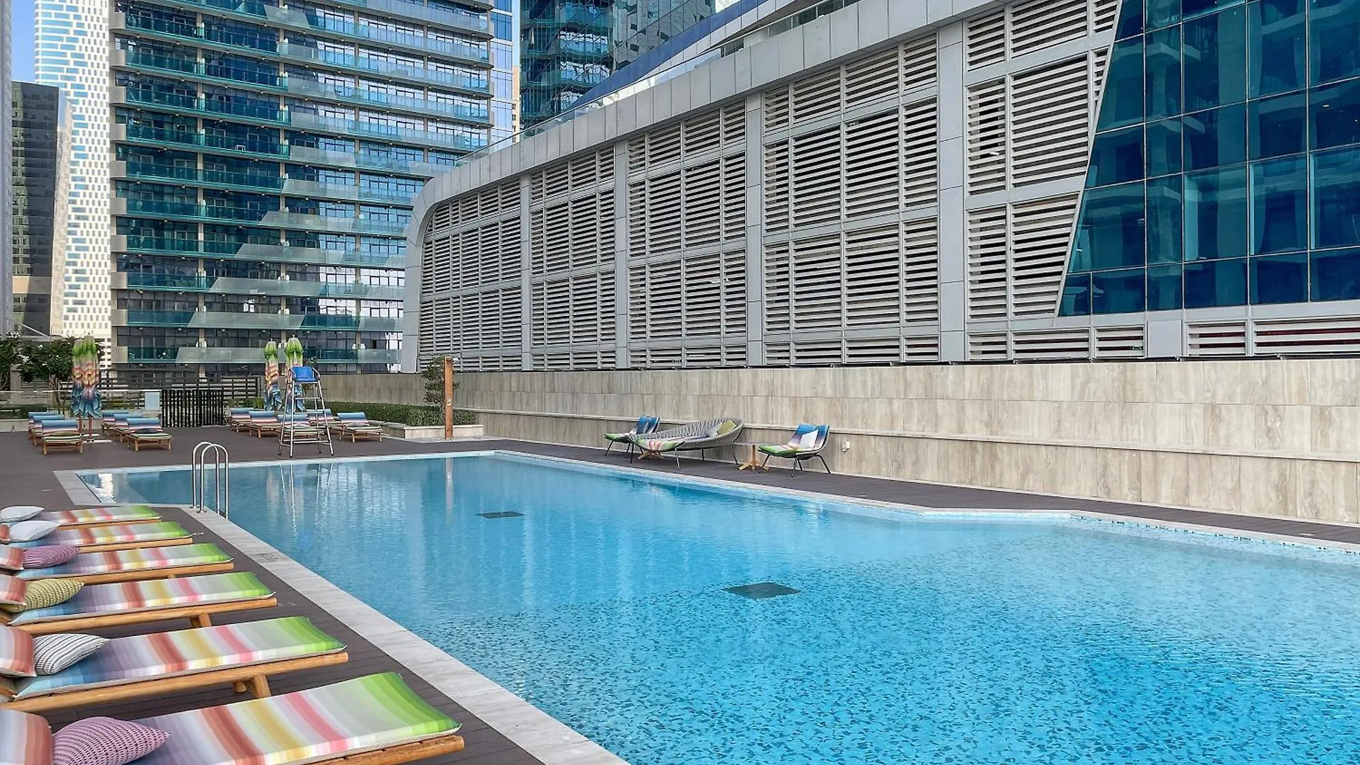 Luxury 2Br In Business Bay With Balcony & Canal View Dubai