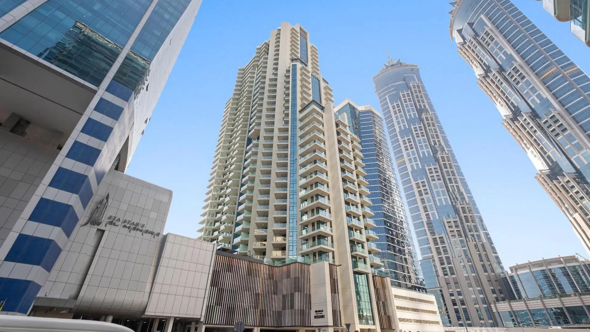 Luxury 2Br In Business Bay With Balcony & Canal View Dubai